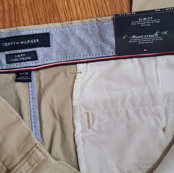 Tommy Hilfiger Khaki Pants Size 36/30 - Picture 3 of 3